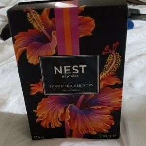 Sunkissed Hibiscus Eau de Parfum - Black and Orange